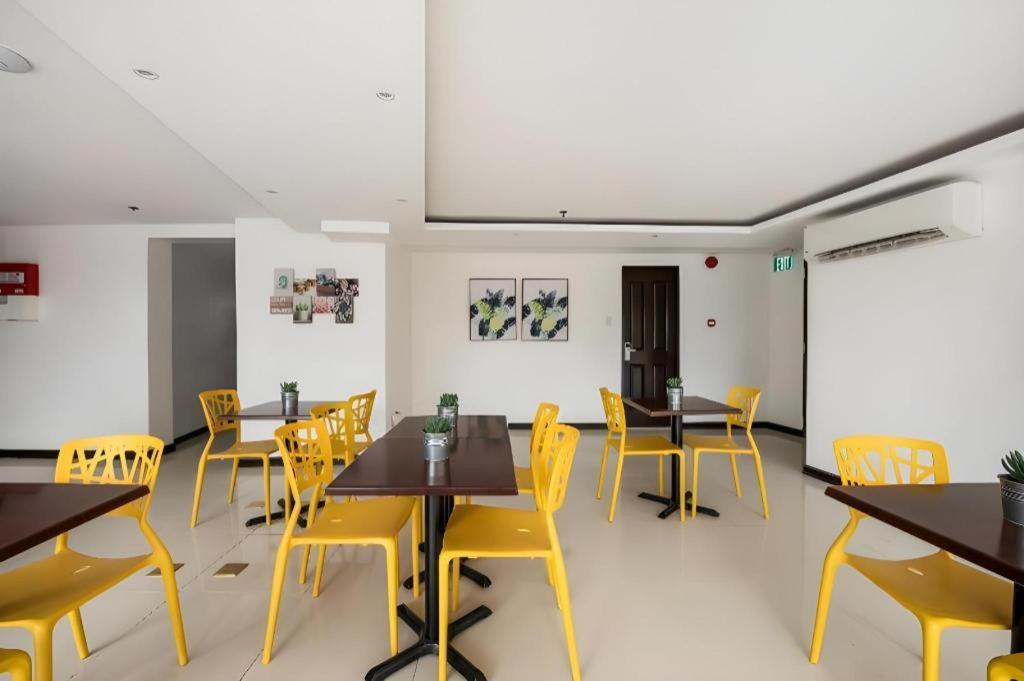 Super Oyo Capital O 232 Nest Nano Suites Fort Μακάτι Εξωτερικό φωτογραφία