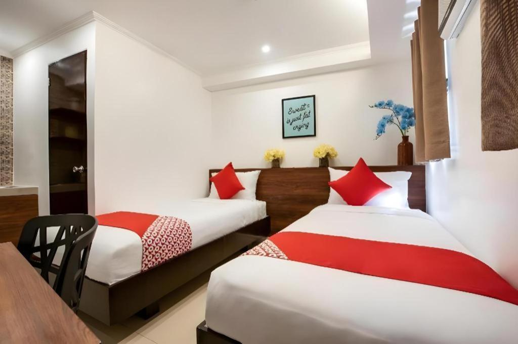 Super Oyo Capital O 232 Nest Nano Suites Fort Μακάτι Εξωτερικό φωτογραφία
